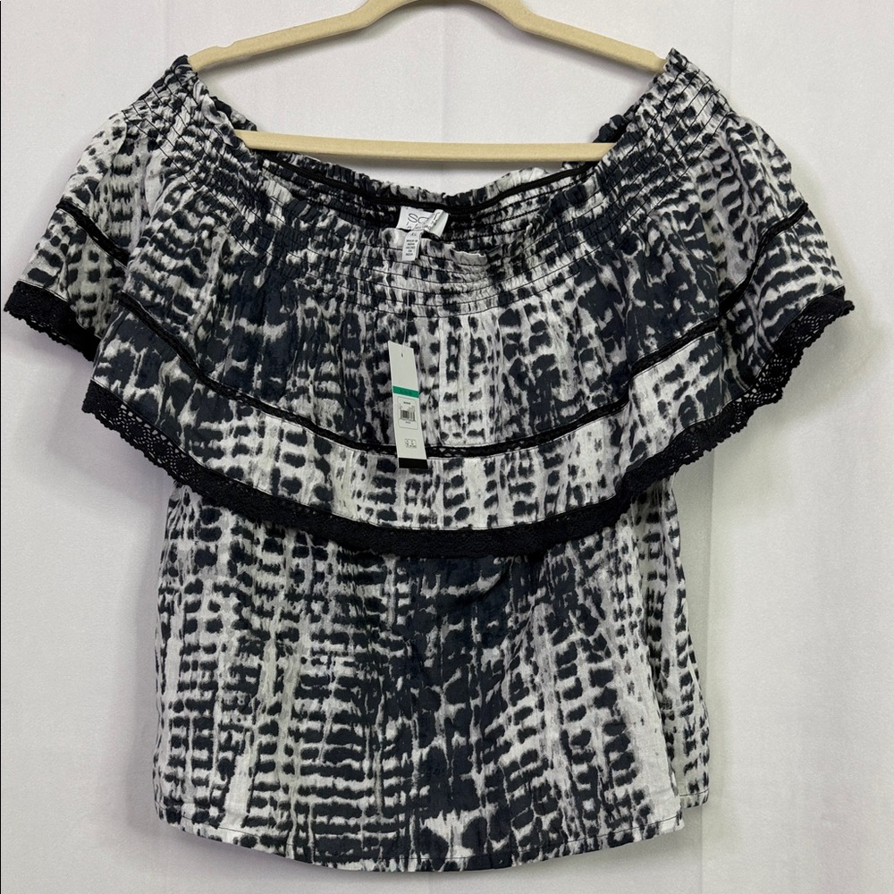 Sofia Jeans by Sofia Vergara Black and White Off-Shoulder Cha Cha Top NWT